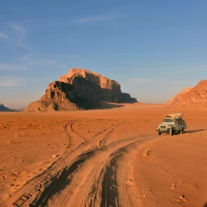 Giordania: tra le meraviglie di Petra e il Mar Rosso - Giorno 5: On the Road verso il Wadi Rum