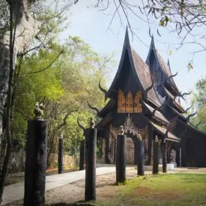 Thailandia: tra templi dorati e Phi Phi Island - Giorno 9: Tempio Nero & Tempio Bianco - Rotta per Phuket